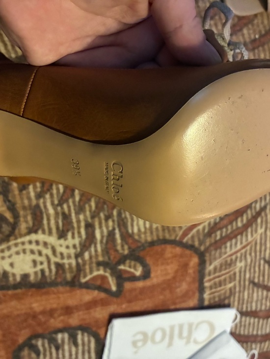 Chloé Tan Ruffle Leather Pumps Size 9.5 & 2 New Chloé Dustbags - Picture 10 of 10